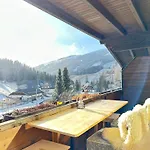 Lilly Chalet- With Private Sauna, Close To Lifts Bad Kleinkirchheim