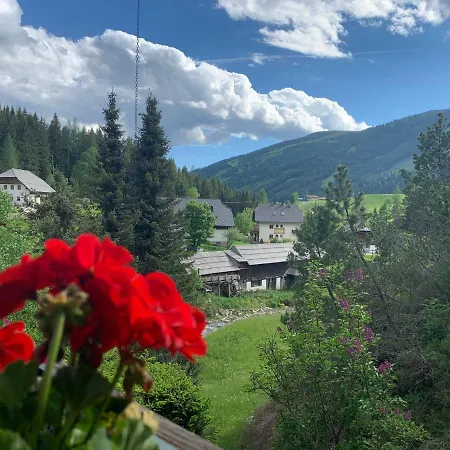 Lilly Chalet- With Private Sauna, Close To Lifts *