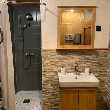 Lägenhet Lilly Chalet- With Private Sauna, Close To Lifts *