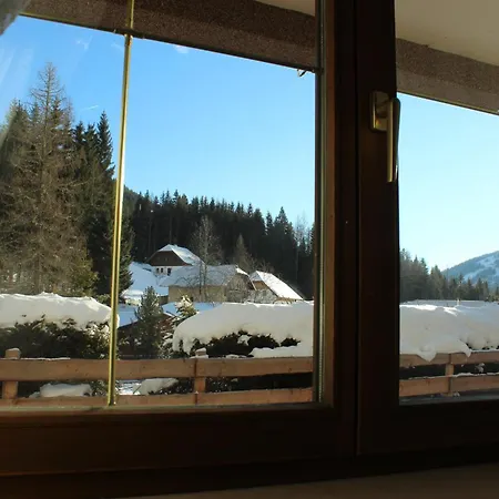 Lilly Chalet- With Private Sauna, Close To Lifts *