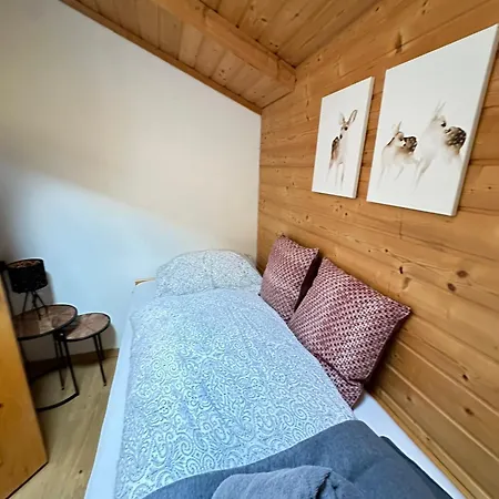 Lilly Chalet- With Private Sauna, Close To Lifts Lägenhet *