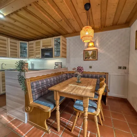 Lilly Chalet- With Private Sauna, Close To Lifts