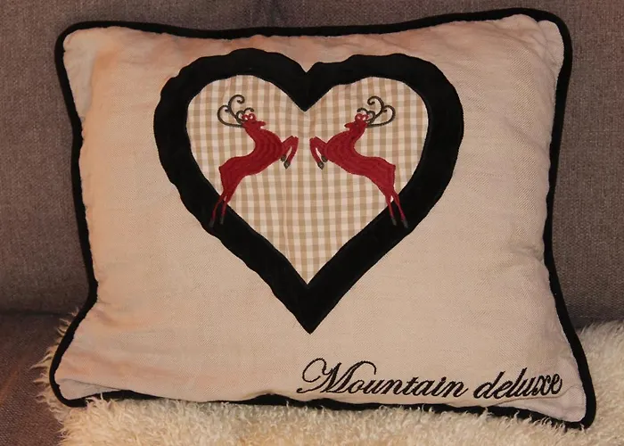 Lilly Chalet- With Private Sauna, Close To Lifts Бад-Кляйнкірхгайм