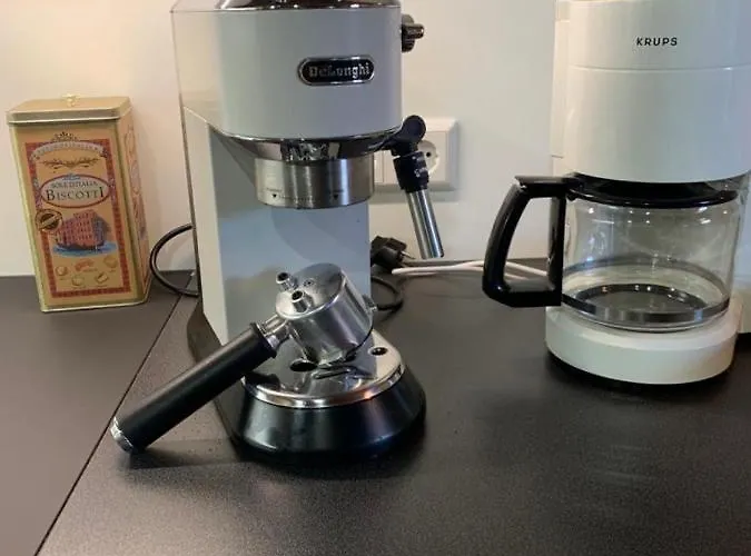 Lilly Chalet- With Private Sauna, Close To Lifts Апартаменти