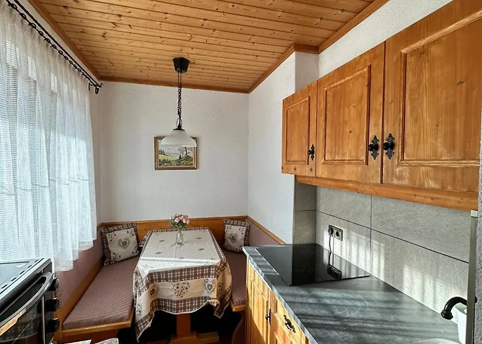 Lilly Chalet- With Private Sauna, Close To Lifts Lägenhet Bad Kleinkirchheim