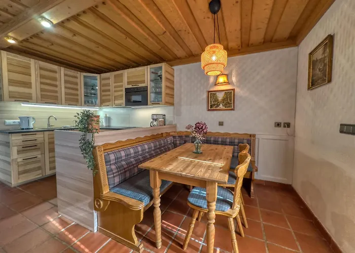 Lilly Chalet- With Private Sauna, Close To Lifts