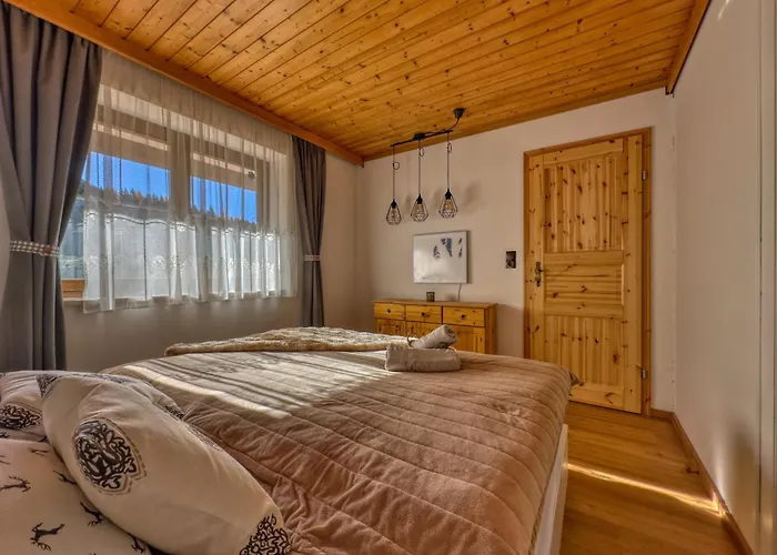 Lägenhet Lilly Chalet- With Private Sauna, Close To Lifts Bad Kleinkirchheim